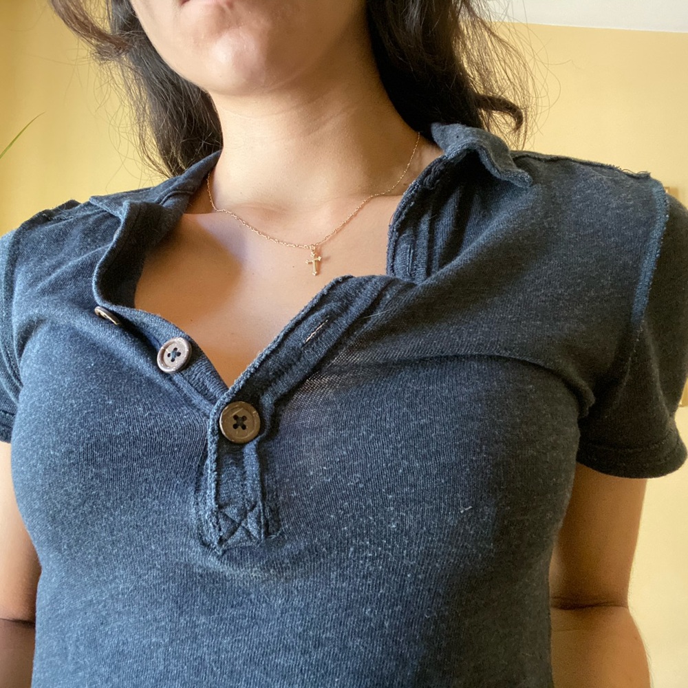 Button Down Collared Top - Picture 2 of 4